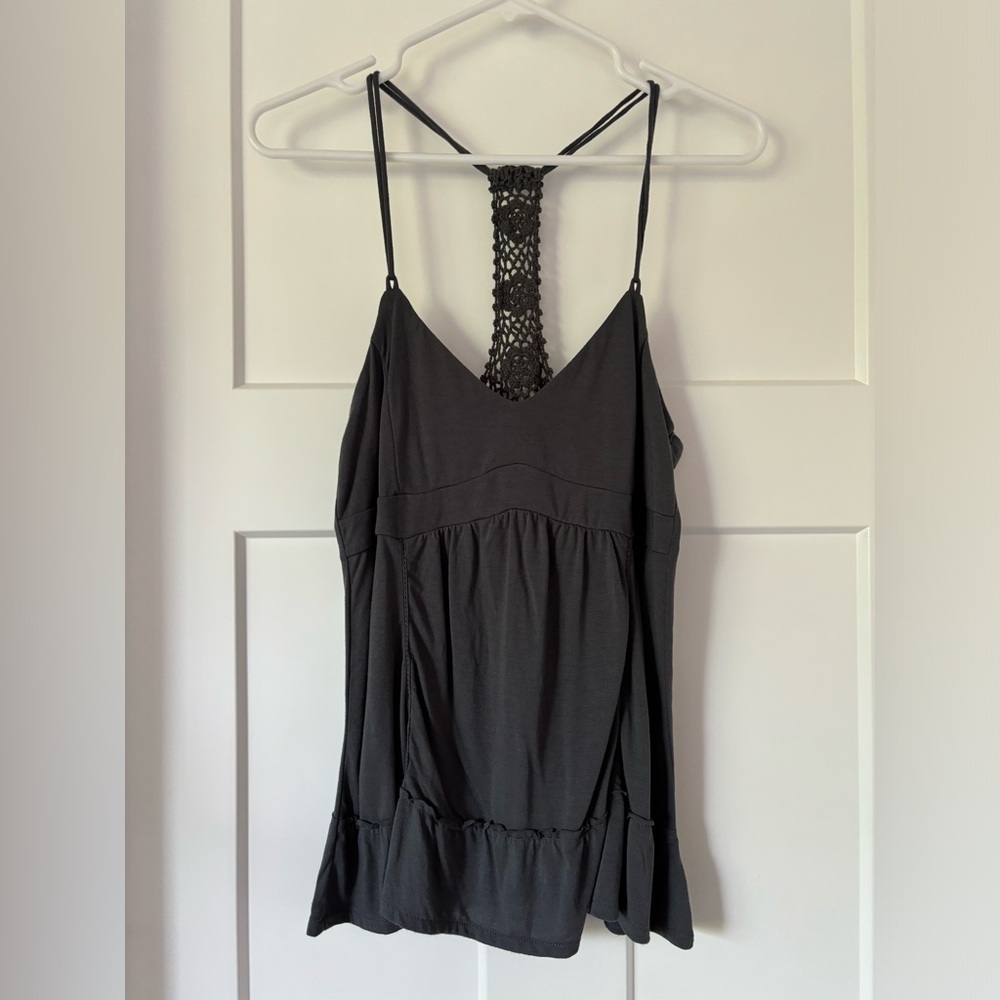 American Eagle Outfitters gray crochet racerback top